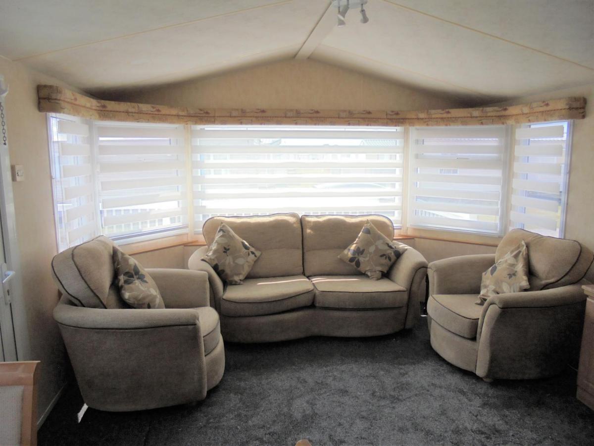 אינגולדמלס Waterside: Waterside Salisbury:- 6 Berth Large Wrap Around Veranda מראה חיצוני תמונה