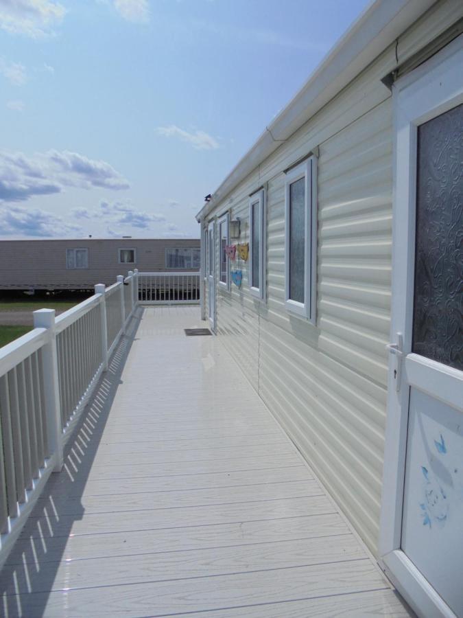 אינגולדמלס Waterside: Waterside Salisbury:- 6 Berth Large Wrap Around Veranda מראה חיצוני תמונה